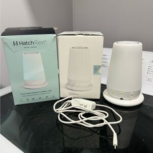Hatch Rest+ 2nd Gen All-in-one Sleep Assistant, Nightlight & Sound Machine nib